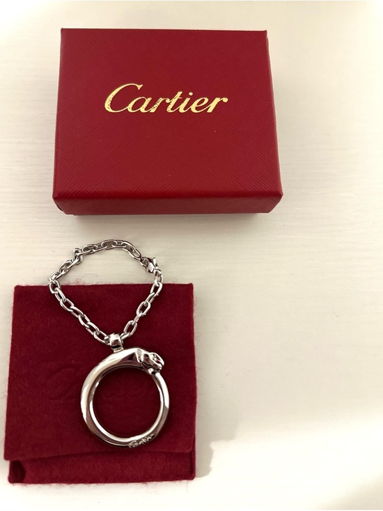 Cartier Accessories - CARTIER silver-tone Panthère Key Ring with Chain